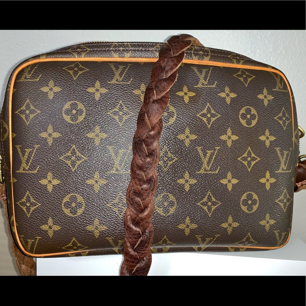 Authentic Louis Vuitton Reporter PM Monogram Upcycled- Vintage Boho Bags - Picture 5 of 16